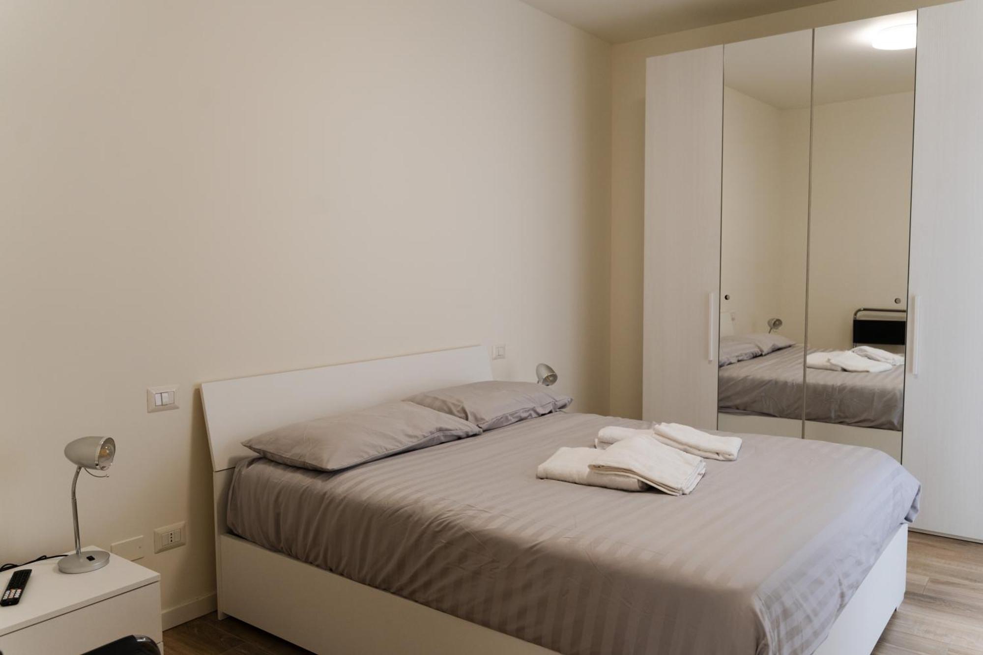 Comforthome Fiera Cornaredo Luaran gambar